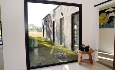 Casa en venta en Barrio Los Pinares, Exaltación De La Cruz - 6 Ambientes