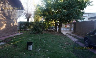 Casa amplia en alquiler apta comercio