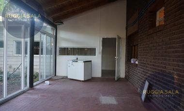 Casa amplia en alquiler apta comercio