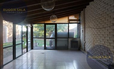 Casa amplia en alquiler apta comercio