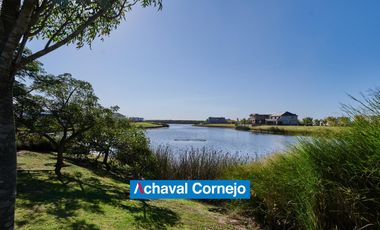 Casa en Vistas en Alquiler amoblada (2 dormitorios, jardin y pileta)