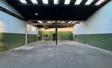 Depósito en Alquiler - Isidro Casanova
