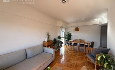 Piso Alto! 4 Ambientes con Cochera en Villa Urquiza!
