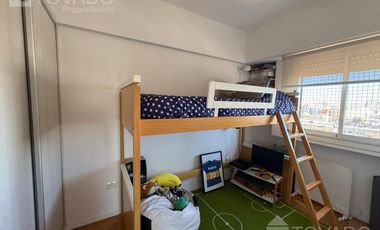 Piso Alto! 4 Ambientes con Cochera en Villa Urquiza!