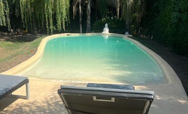 Casa de 3 Dormitorios en VENTA en El Centauro, Canning