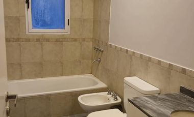 Casa de 3 Dormitorios en VENTA en El Centauro, Canning
