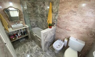 Casa en venta - 4 Dormitorios 3 Baños - Pinamar
