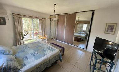 Casa en venta - 4 Dormitorios 3 Baños - Pinamar