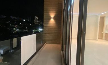 DEPARTAMENTO EN PRIMERA AVENIDA
