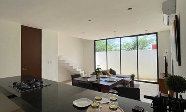 Venta de Townhouse en Cholul
