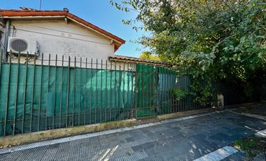 CASA EN VENTA DE 285MTS2 DE TERRENO SOBRE CALLE LORIA, PALOMAR
