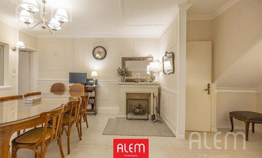 Casa de 3 dormitorios en venta en centro de  Lomas