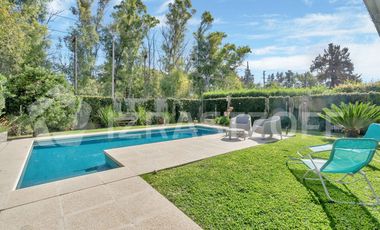 Impecable casa en venta en LA CANDELA