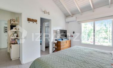 Impecable casa en venta en LA CANDELA