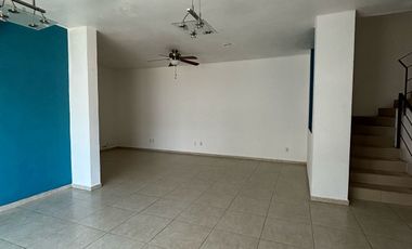 Casa en venta con terreno excedente 📍 Fracc Las Palmas