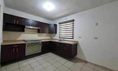 CASA EN RENTA EN FRACC. MISION DE SAN JOSE, APODACA