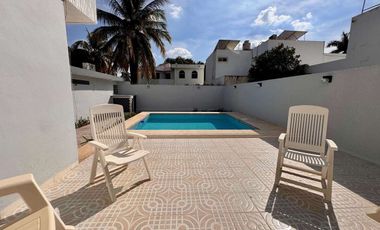 Casa en Venta con Paneles en  Gónzalo Guerrero, Mérida, Yucatán