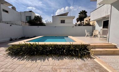 Casa en Venta con Paneles en  Gónzalo Guerrero, Mérida, Yucatán