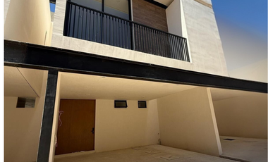 Casa Townhouse en venta en Temozon Norte