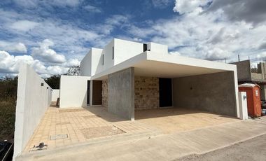 Casa en Venta en Privada en Conkal, Yuc.