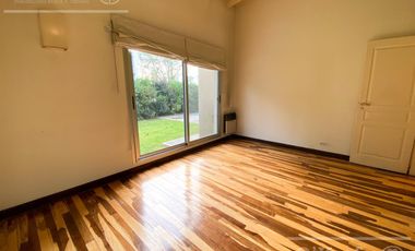 Casa en alquiler en El Carmencito, Hudson. -no apto alquiler temporal-
