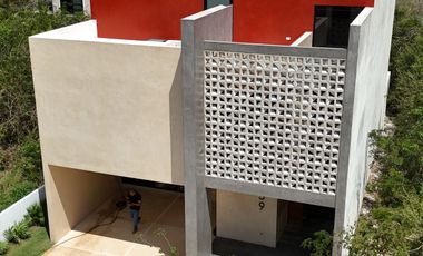 Casa en venta en Privada en  ZONA COUNTRY CLUB en Mérida Yucatán.