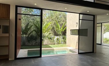 Casa en venta en Privada en  ZONA COUNTRY CLUB en Mérida Yucatán.