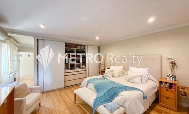 Casa en Venta 8 ambientes, San Isidro Con Pileta