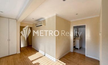 Casa en Venta 8 ambientes, San Isidro Con Pileta