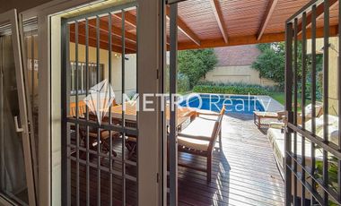 Casa en Venta 8 ambientes, San Isidro Con Pileta