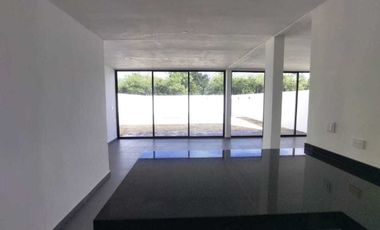 CASA EN VENTA EN PRIVADA EN CONKAL