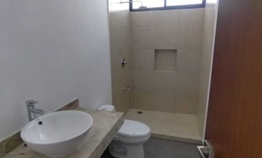 CASA EN VENTA EN PRIVADA EN CONKAL