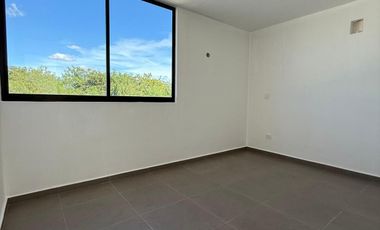 CASA EN VENTA EN PRIVADA EN CONKAL