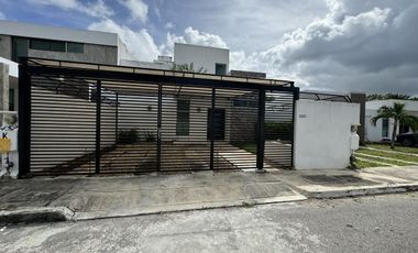 Casa en Venta en Gran Santa Fe, Mérida Yucatán.
