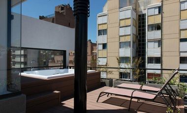 Moderno y luminoso estudio. Jacuzzi, quincho y asador en la terraza!!