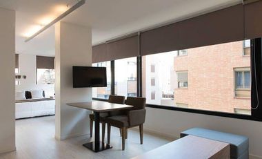 Moderno y luminoso estudio. Jacuzzi, quincho y asador en la terraza!!