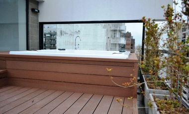 Moderno y luminoso estudio. Jacuzzi, quincho y asador en la terraza!!