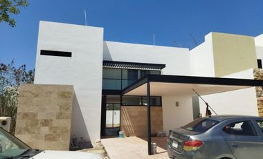 CASA EN VENTA EN PRIVADA EN MERIDA YUCATAN.