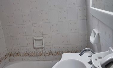 Departamento reciclado en alquiler - Villa Ballester -