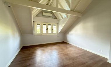 Casa en  Alquiler