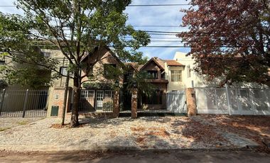 Casa en  Alquiler