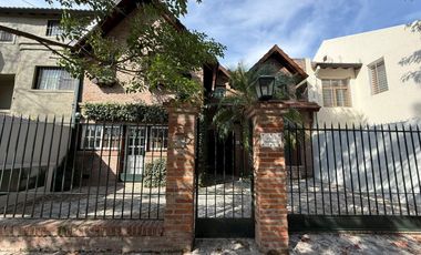 Casa en  Alquiler