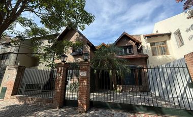 Casa en  Alquiler