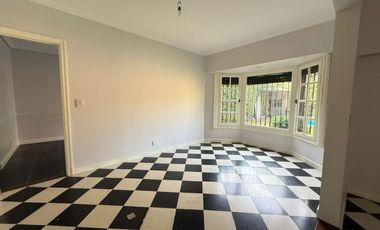 Casa en  Alquiler