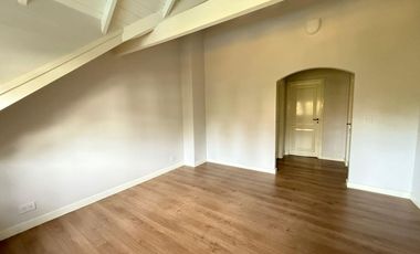Casa en  Alquiler