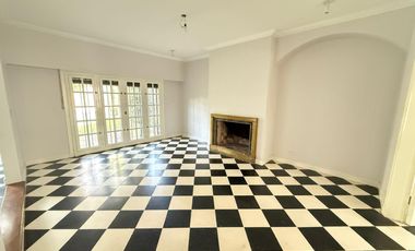 Casa en  Alquiler