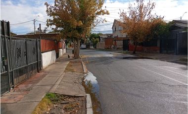CASA EN VENTA, LO PRADO, TERRENO DE 295 MTS2, $ 140 MILLONES