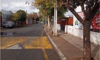 CASA EN VENTA, LO PRADO, TERRENO DE 295 MTS2, $ 140 MILLONES