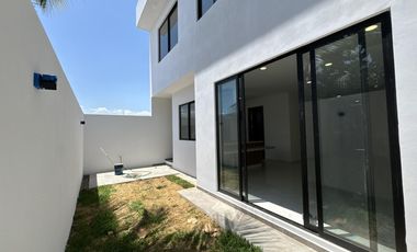 CASA EN VENTA EN LOMAS DEL DORADO/LAGOS Y LAGUNAS