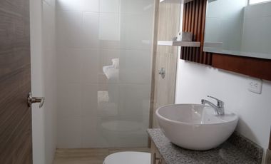 SECTOR CONOCOTO - LA SALLE , EN VENTA CASA 2D + ESTUDIO, 87M2 + PATIO 10 M2